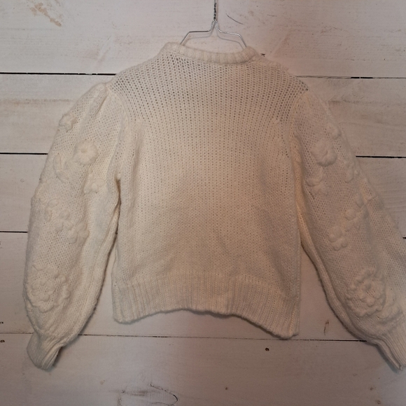 Zara Womens Floral Embroidered Knit Sweater White Puff Sleeves Size Small - Picture 2 of 6